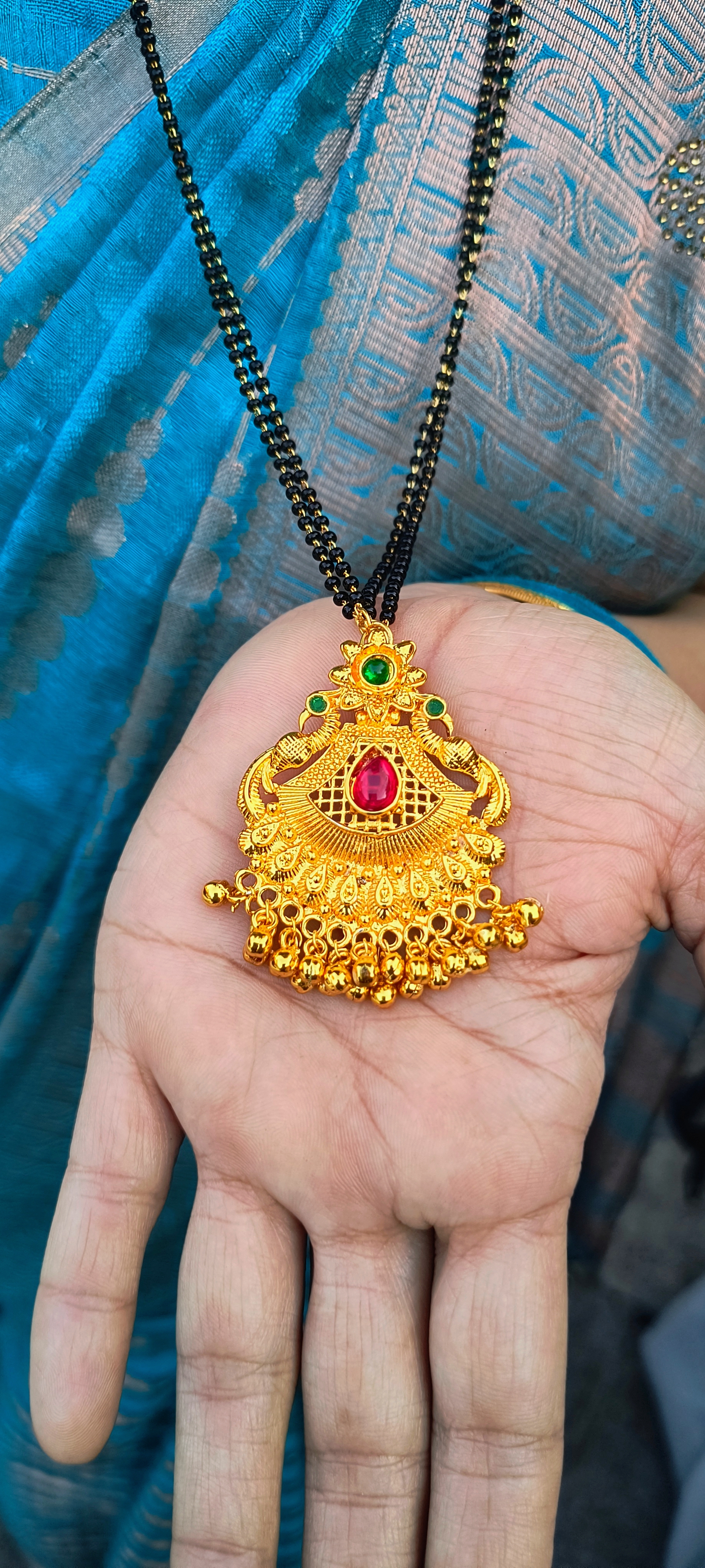 Traditional Temple Design Mangalsutra Necklace with Pendant